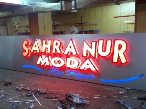  sahra nur moda